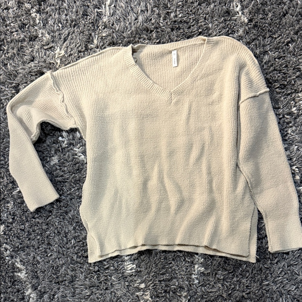 Wishlist Cream V-Neck Knit Sweater